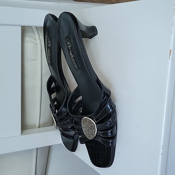 Brighton Sandals - Picture 2 of 6